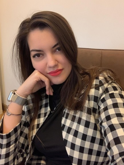 Iulia Izina
